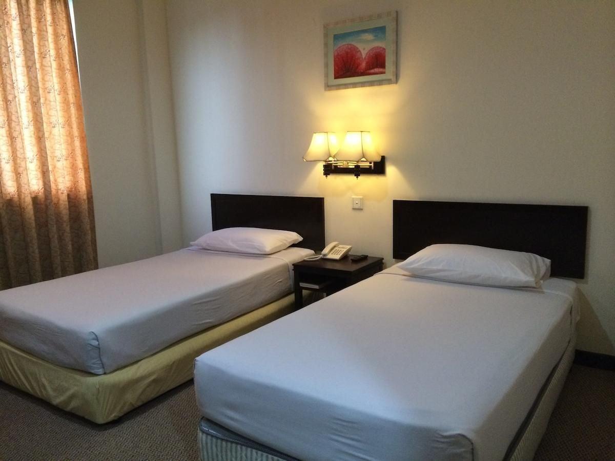Carlton Hotel Shah Alam Buitenkant foto