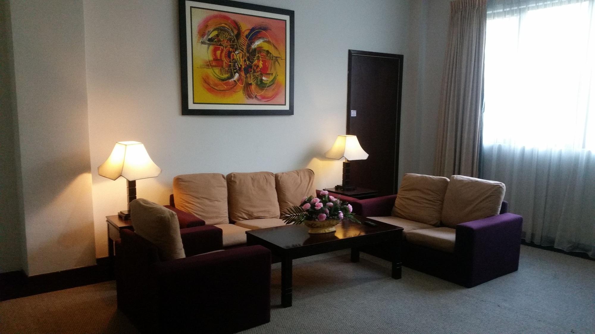Carlton Hotel Shah Alam Buitenkant foto