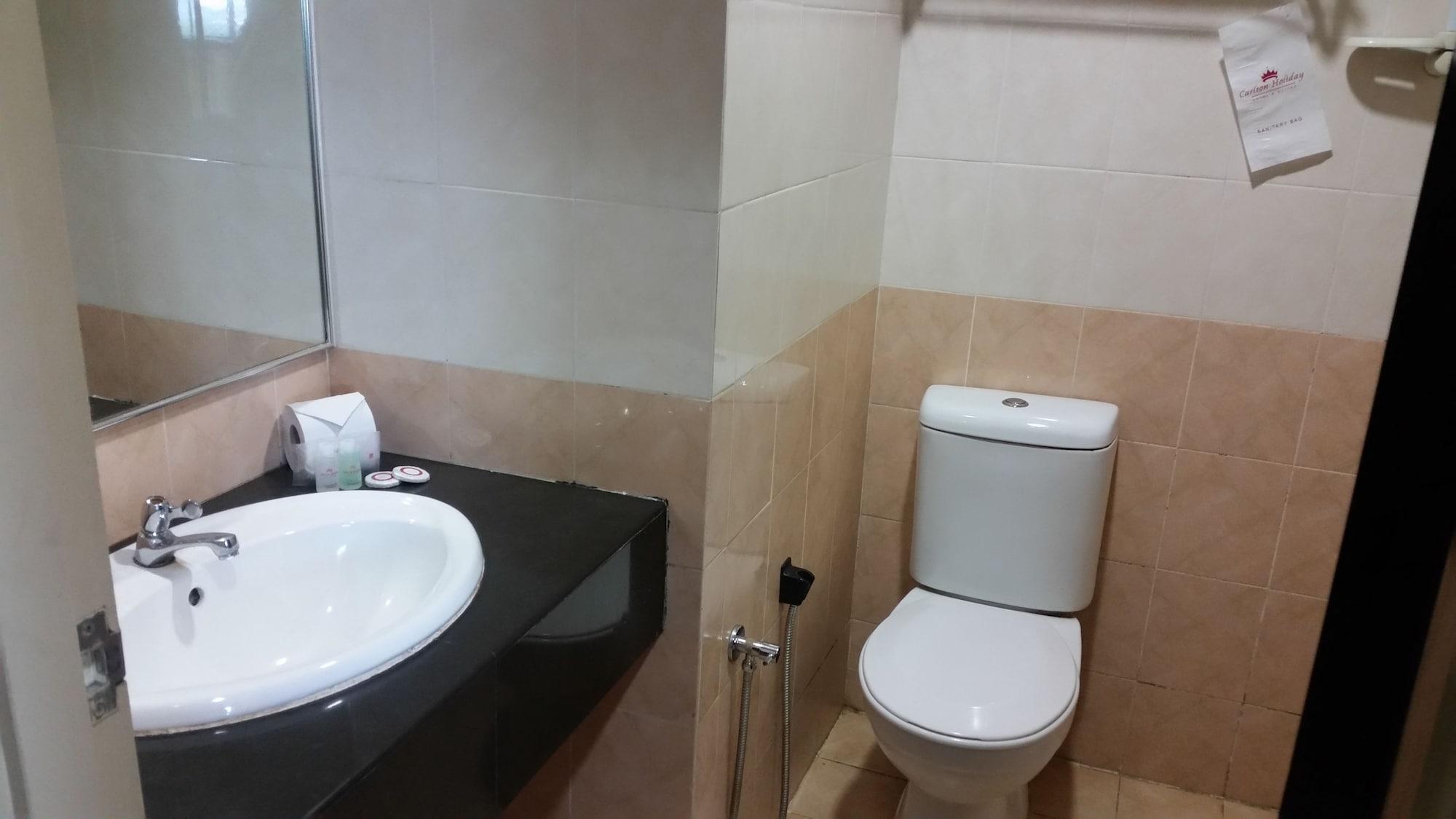 Carlton Hotel Shah Alam Buitenkant foto
