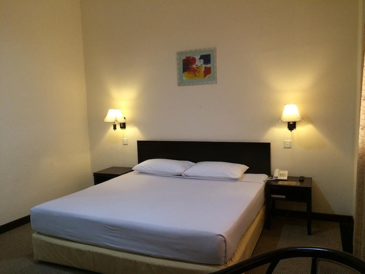 Carlton Hotel Shah Alam Buitenkant foto