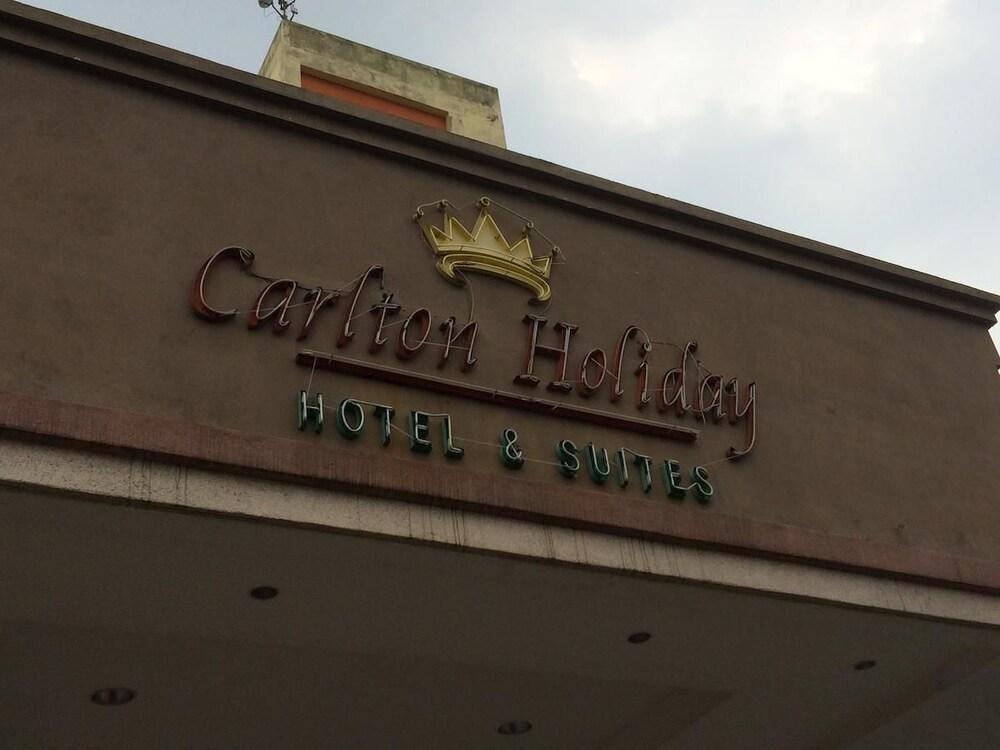 Carlton Hotel Shah Alam Buitenkant foto