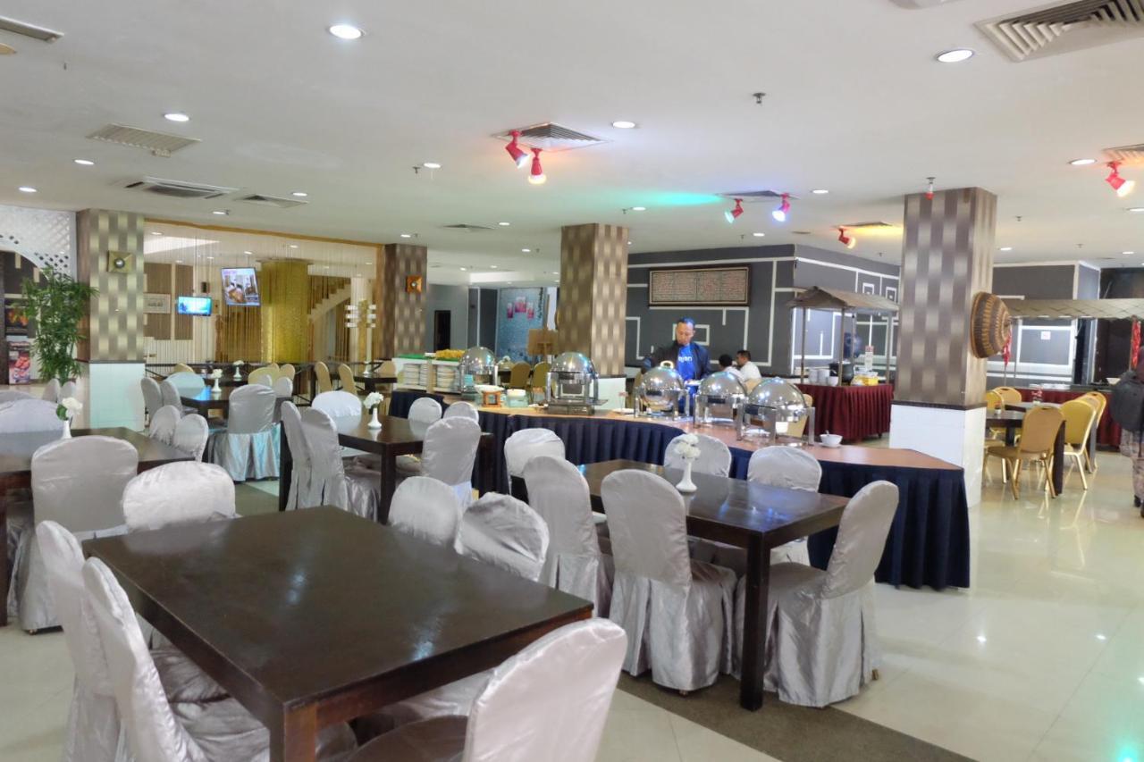 Carlton Hotel Shah Alam Buitenkant foto